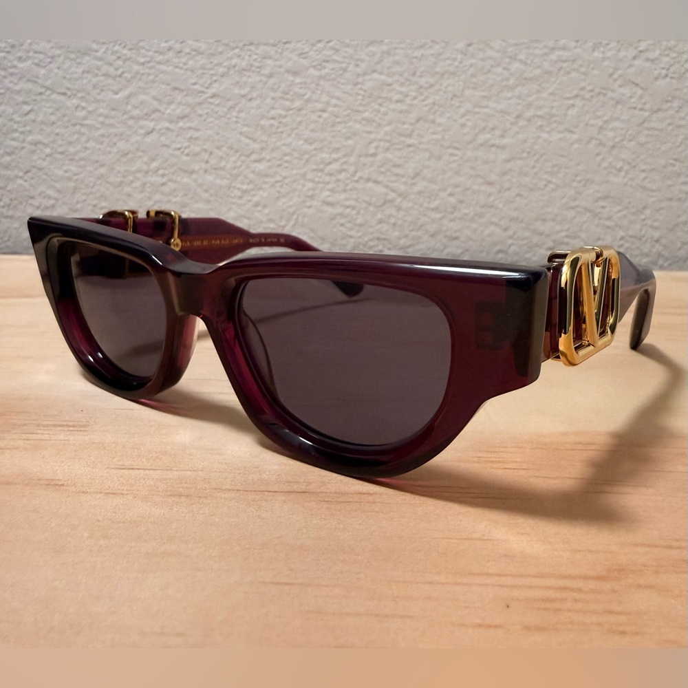Chic Valentino Burgundy Sunglasses with Gold Accents
